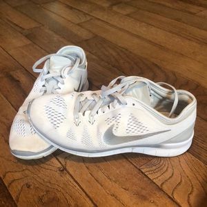 Women’s Nike Free TR Fit 5.0 Sneakers